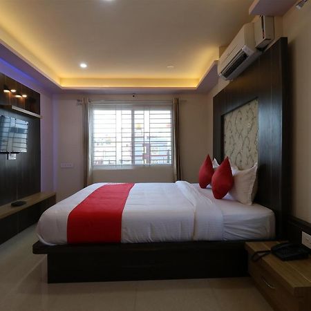 Chik Bānavar Oyo 37349 Sai Palace酒店 外观 照片