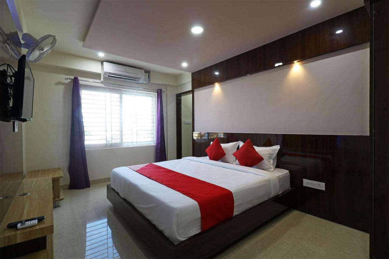 Chik Bānavar Oyo 37349 Sai Palace酒店 外观 照片