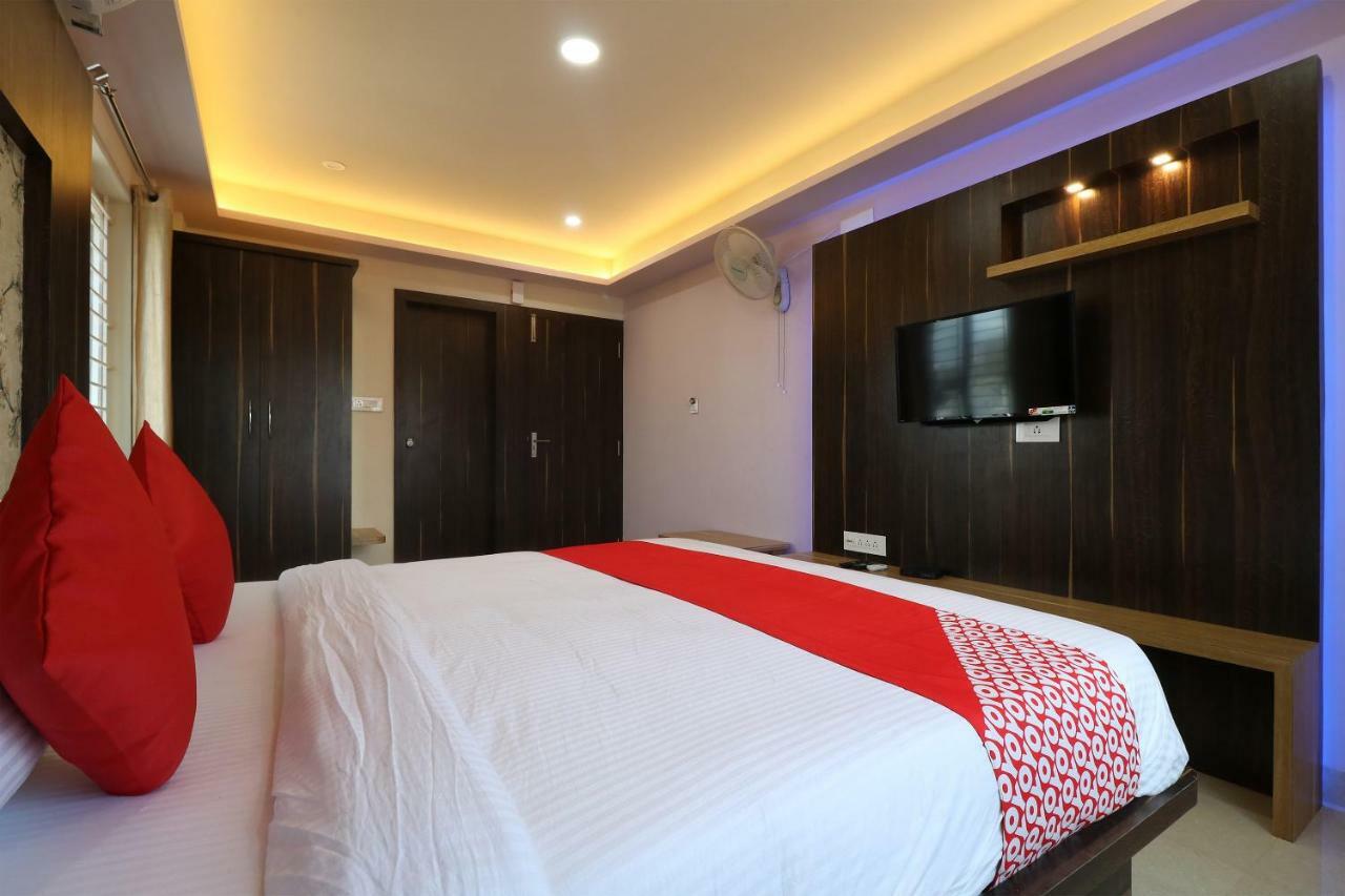 Chik Bānavar Oyo 37349 Sai Palace酒店 外观 照片