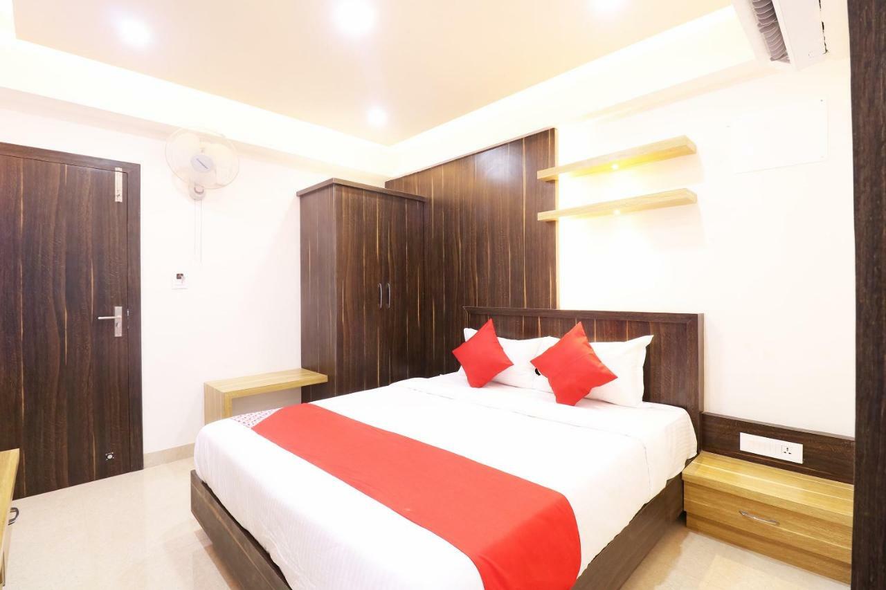 Chik Bānavar Oyo 37349 Sai Palace酒店 外观 照片