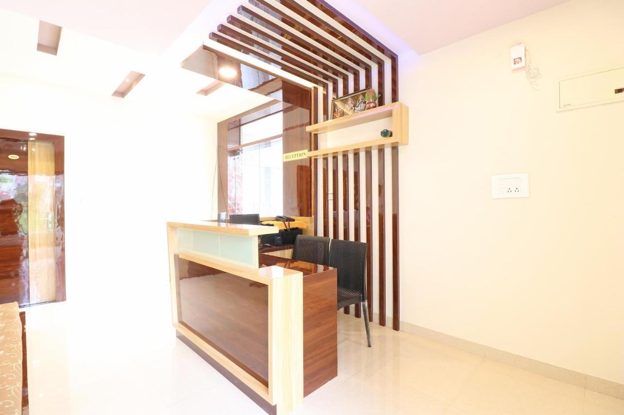 Chik Bānavar Oyo 37349 Sai Palace酒店 外观 照片