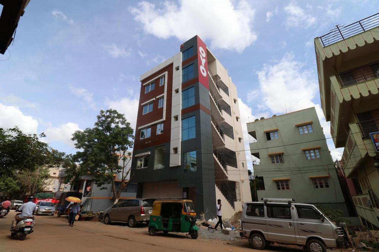 Chik Bānavar Oyo 37349 Sai Palace酒店 外观 照片