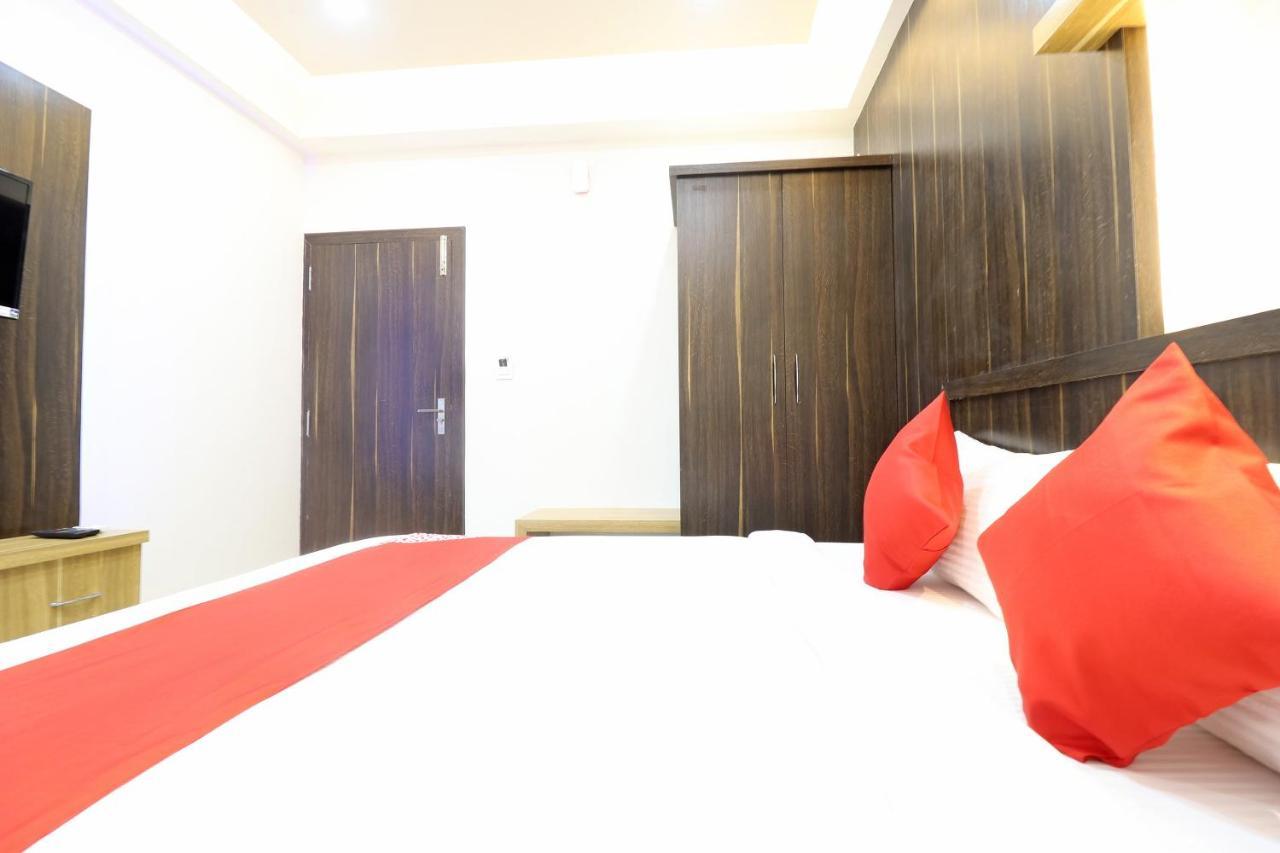 Chik Bānavar Oyo 37349 Sai Palace酒店 外观 照片